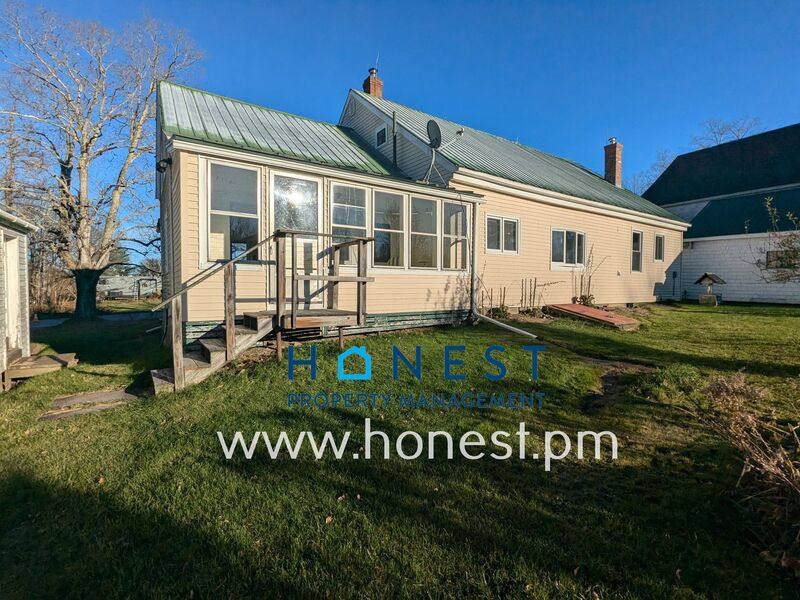 House for rent at 197 Winthrop Center Rd #2, Winthrop, ME 04364
