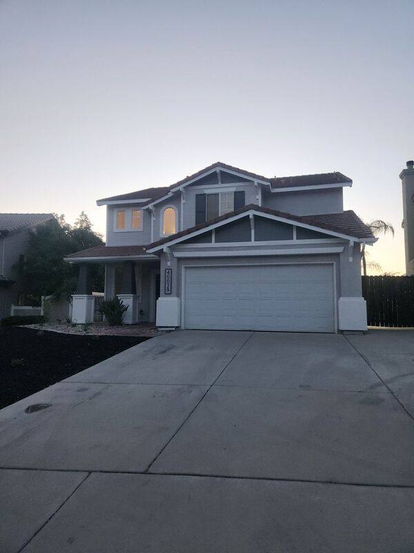 House for rent at 40029 Lafayette Dr, Murrieta, CA 92562