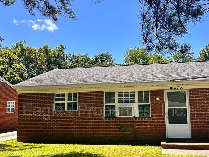 Apartment for rent at 1907 John Court #A, Goldsboro, NC 27534