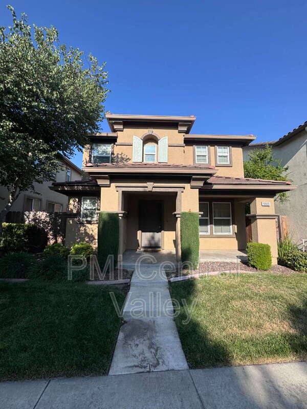 10920 Honeysuckle Way, Stockton, CA 95209