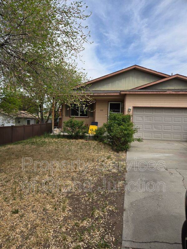 House for rent at 215 Park Dr, Grand Junction, CO 81501