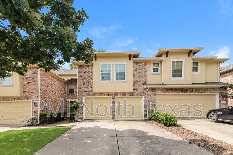 Townhouse for rent at 9853 Fleetwood Dr, Frisco, TX 75035