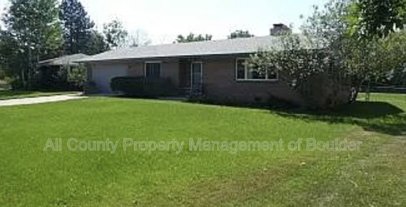 House for rent at 4860 Sioux Dr, Boulder, CO 80303