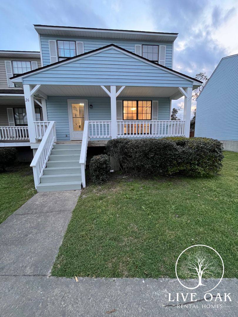 Townhouse for rent at 912 Pineland Ave, Hinesville, GA 31313