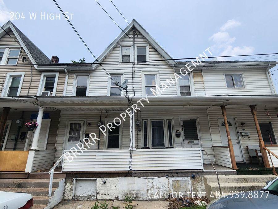 House for rent at 204 W High St, Nesquehoning, PA 18240