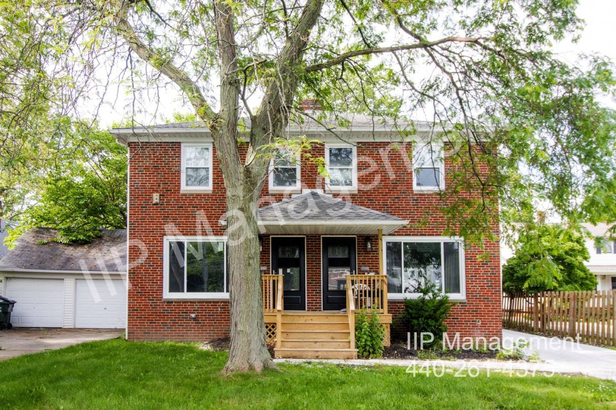 Apartment for rent at 21500 Lake Shore Blvd #21510, Euclid, OH 44123