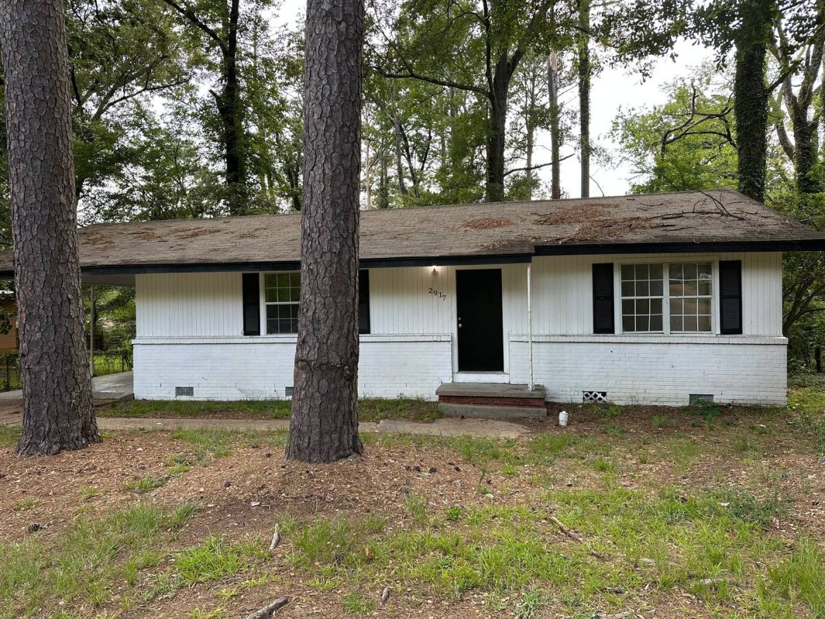 House for rent at 2917 Tara Rd, Jackson, MS 39212