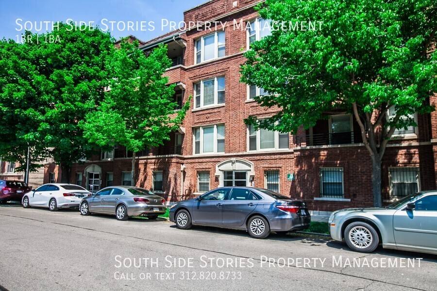 Apartment for rent at 4356 S Prairie Ave #4, Chicago, IL 60653