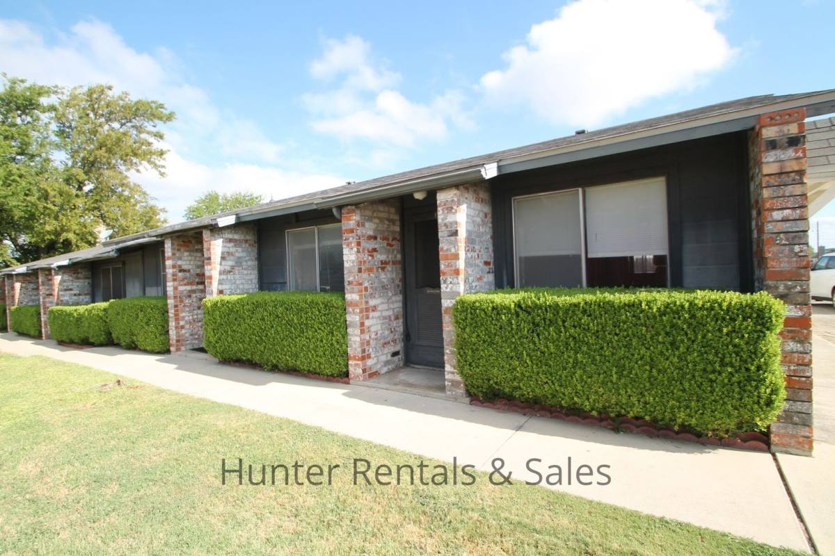 Apartment for rent at 1129-B Wales Dr, Killeen, TX 76549