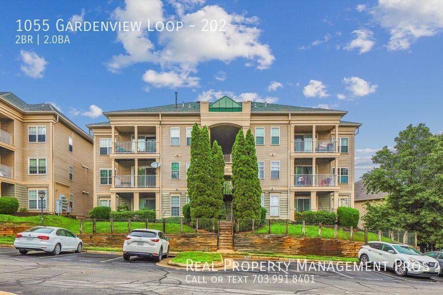 Condo for rent at 1055 Gardenview Loop #202, Woodbridge, VA 22191