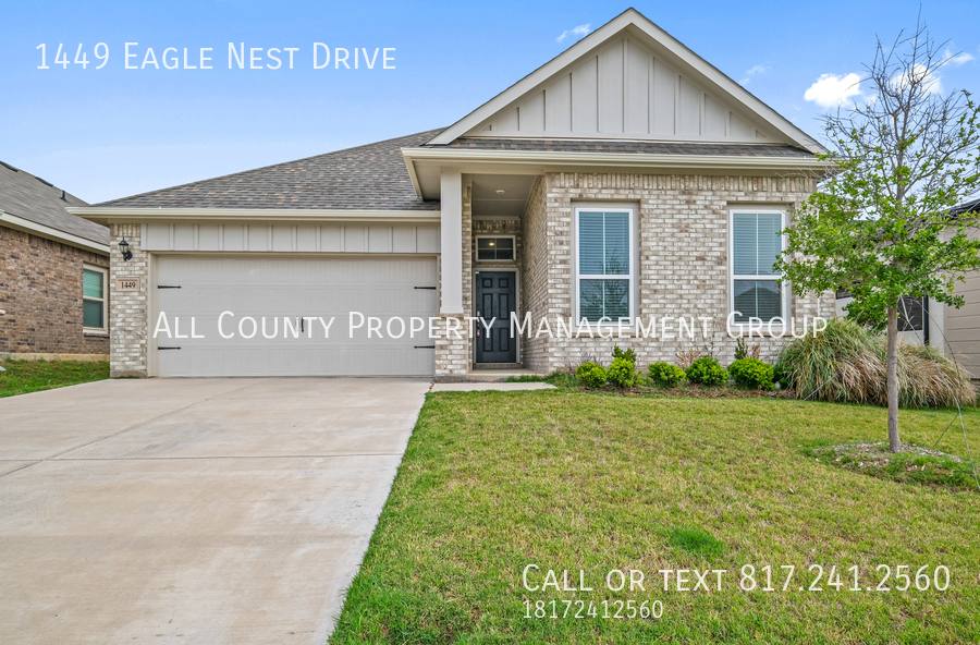 House for rent at 1449 Eagle Nest Dr, Azle, TX 76020