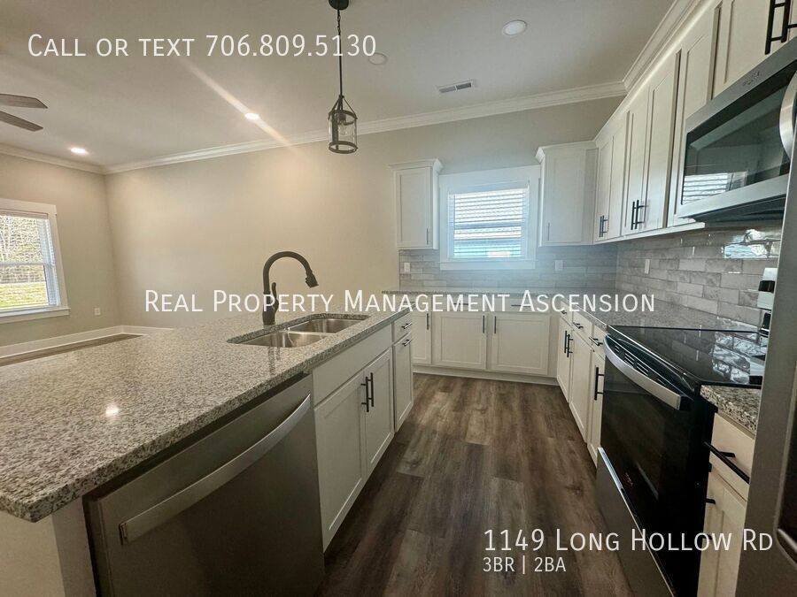 House for rent at 1149 Long Hollow Rd, Rock Spring, GA 30739