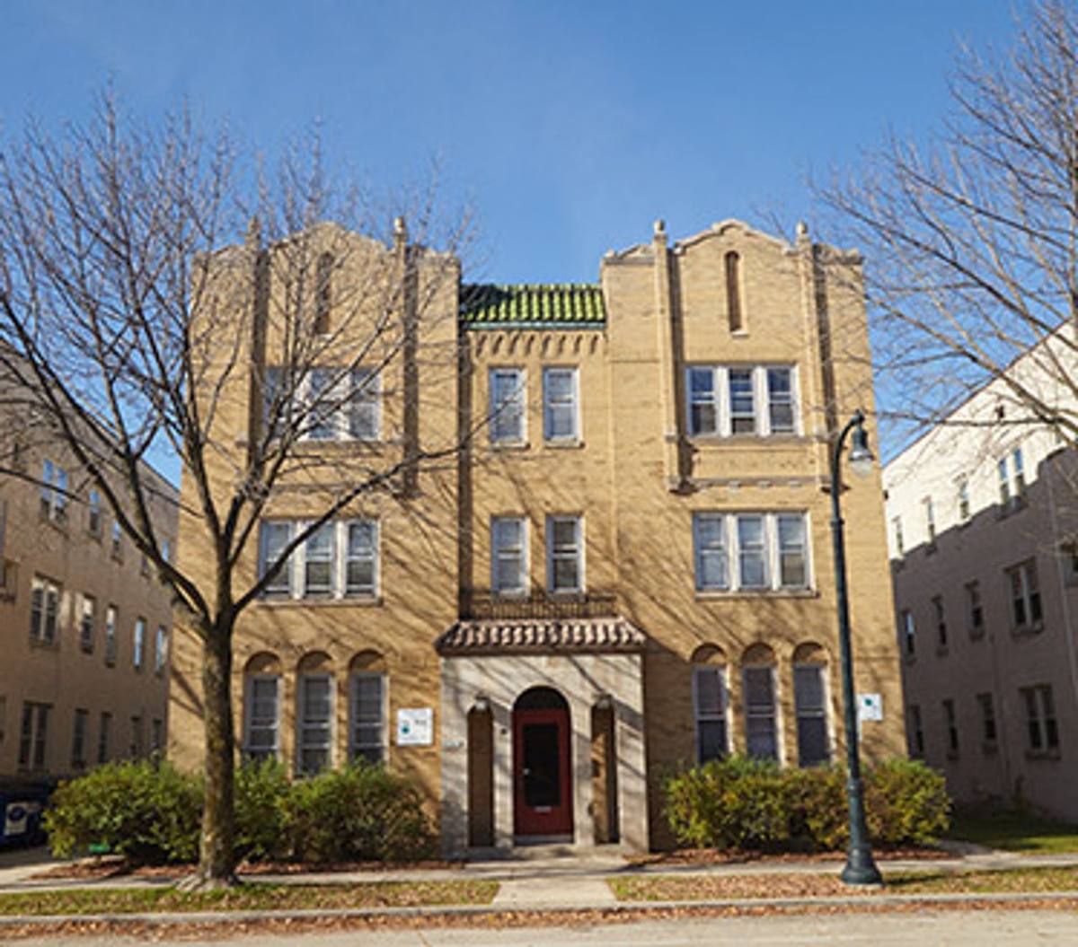 Apartment for rent at 3825 N Oakland Ave, Milwaukee, WI 53211