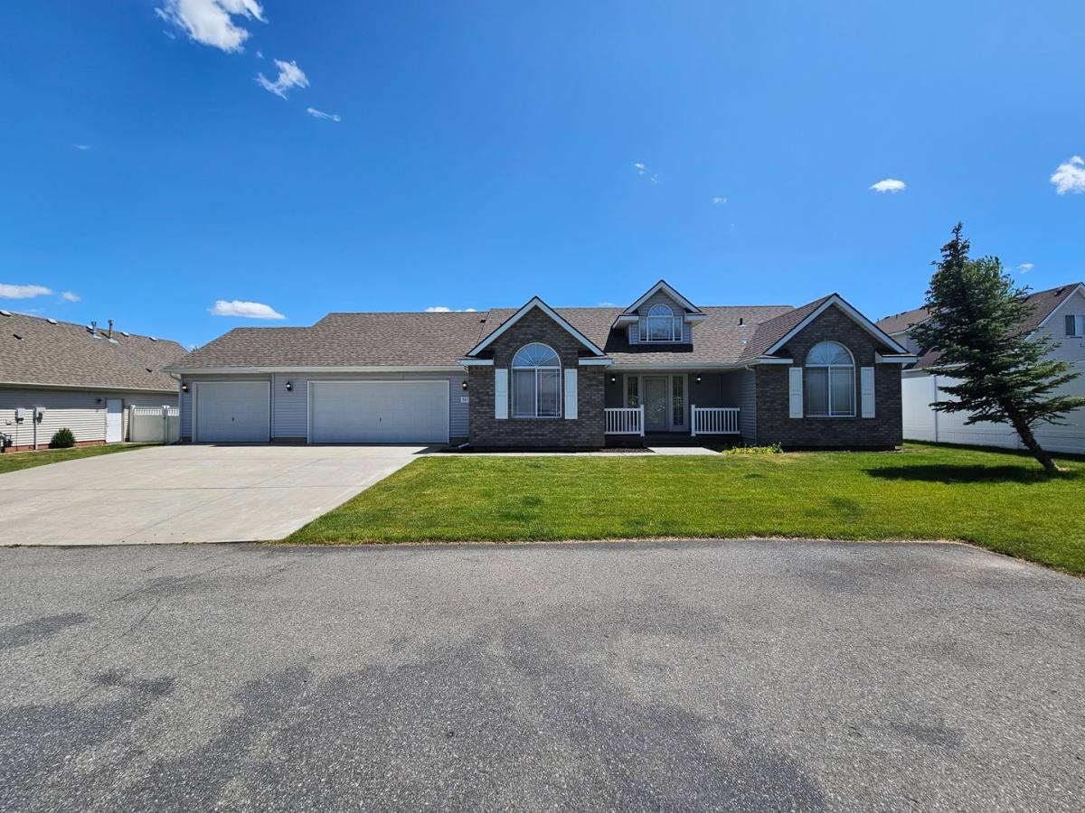 House for rent at 503 S Grady Lane, Greenacres, WA 99016