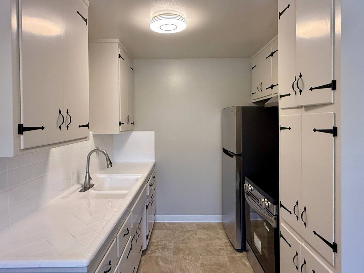 Apartment for rent at 4004 Williams Rd, San Jose, CA 95117