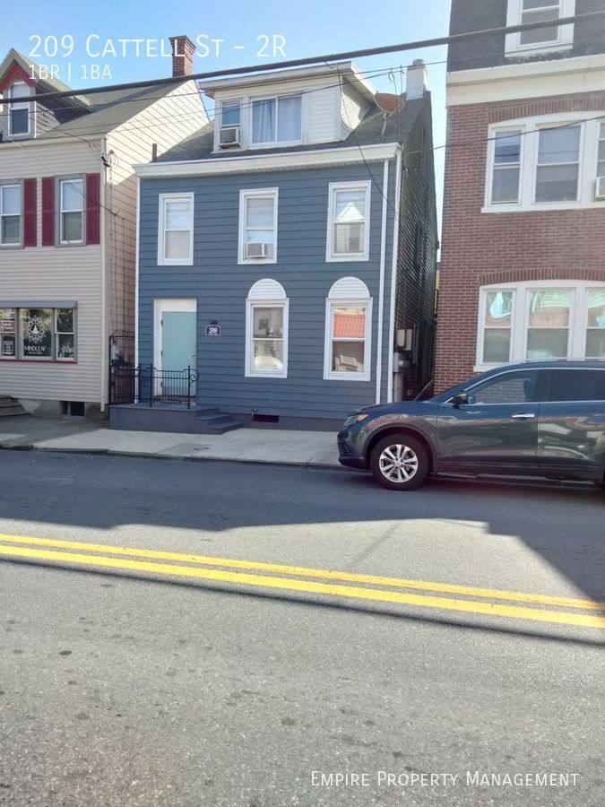 Apartment for rent at 209 Cattell St #2R, Easton, PA 18042