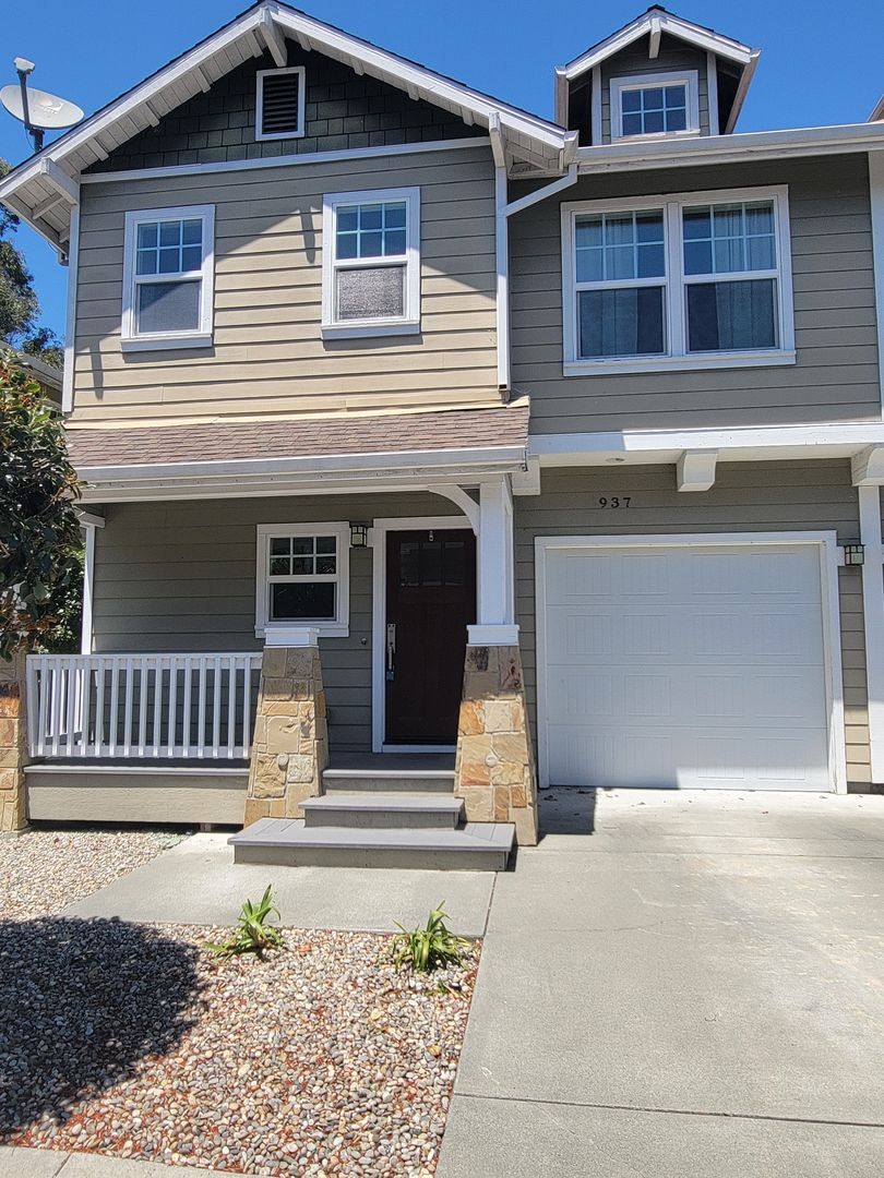 House for rent at 937 Martin Circle, Petaluma, CA 94952