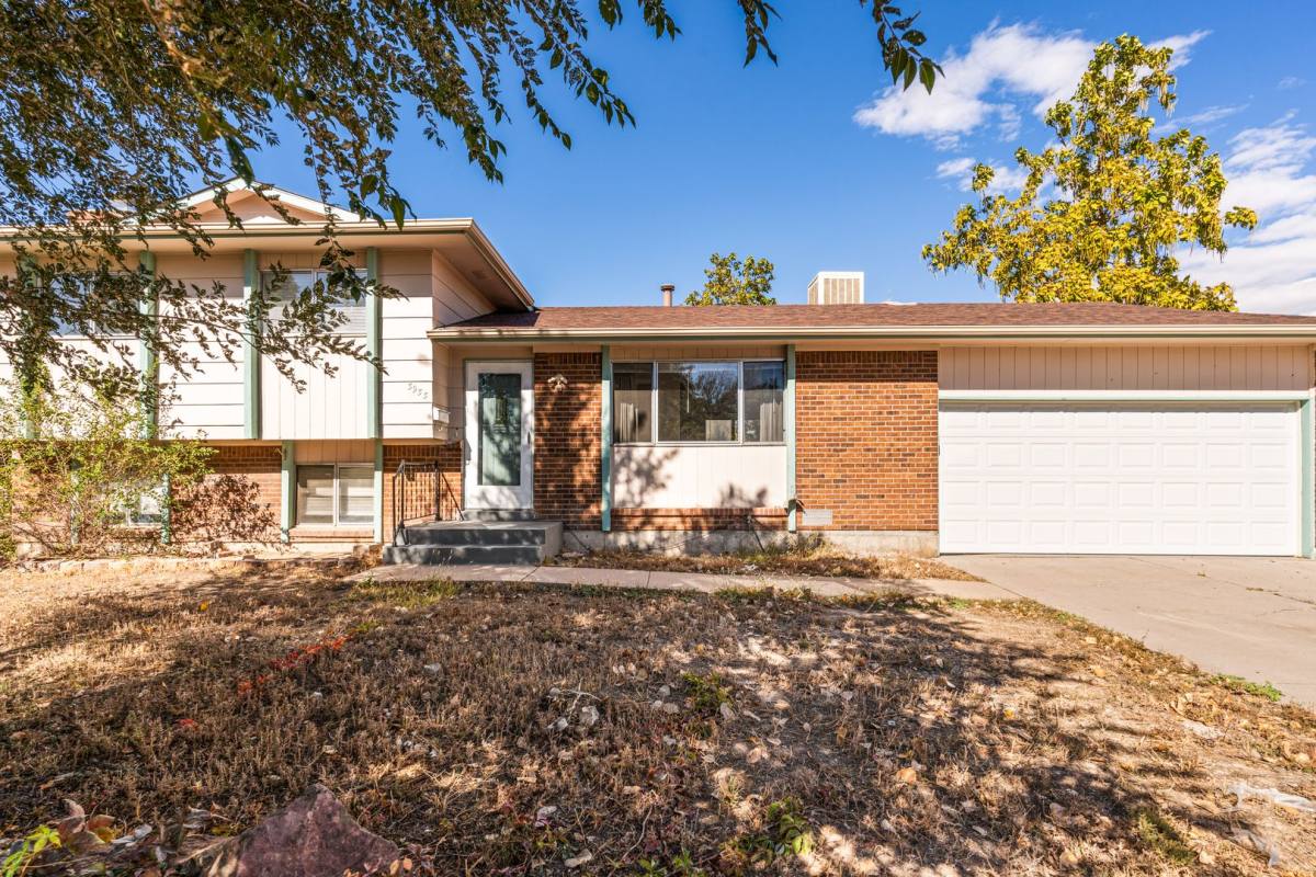 House for rent at 3933 Farabaugh Lane, Pueblo, CO 81005