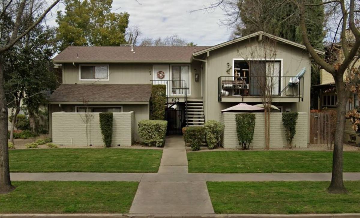 Apartment for rent at 423 W Elm St, Lodi, CA 95240
