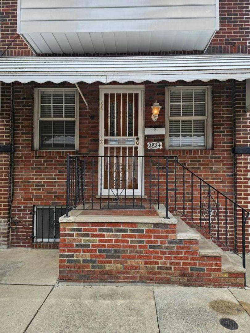 House for rent at 2824 S Franklin St, Philadelphia, PA 19148