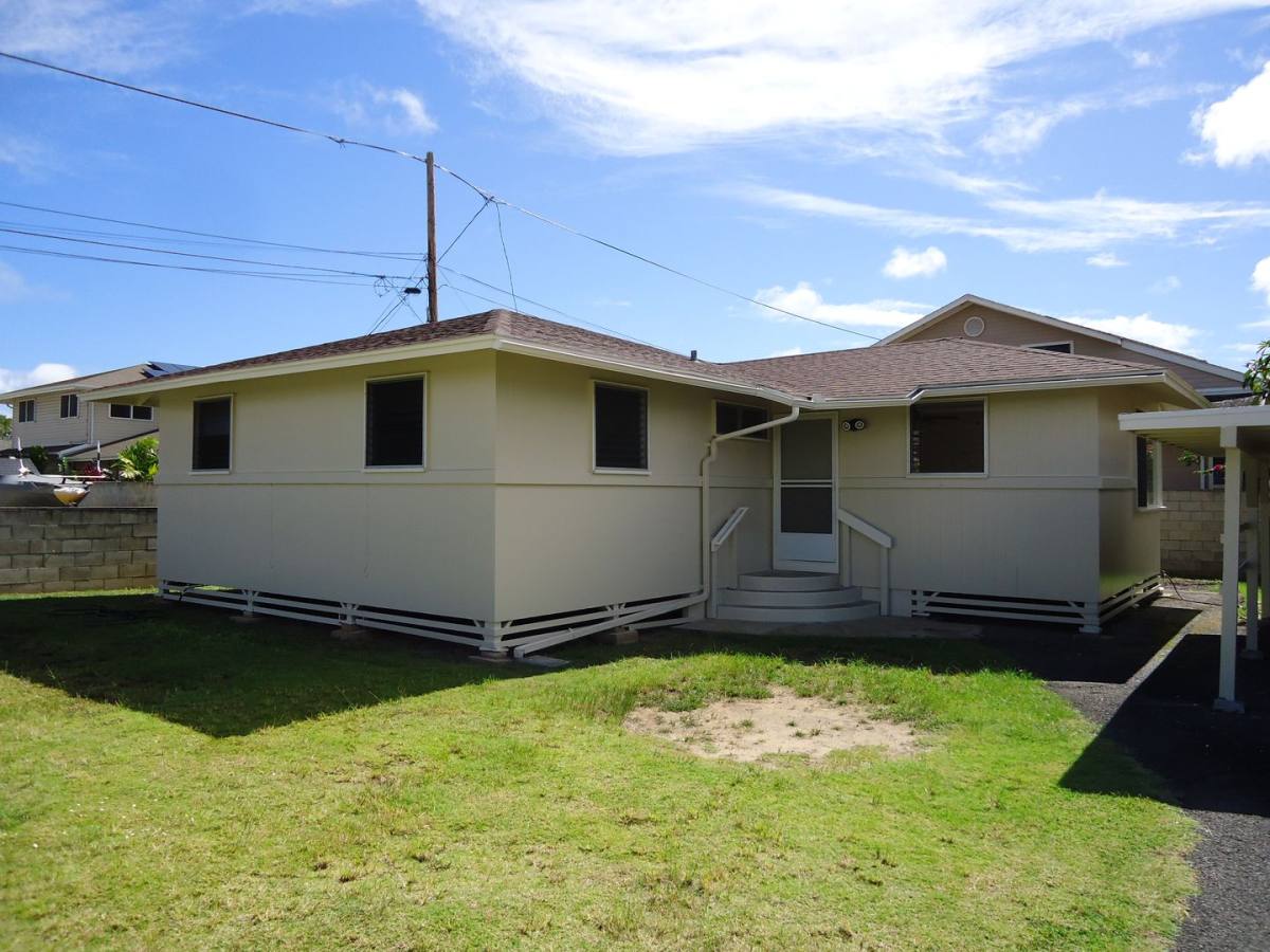 House for rent at 445A Ulupaina St, Kailua, HI 96734