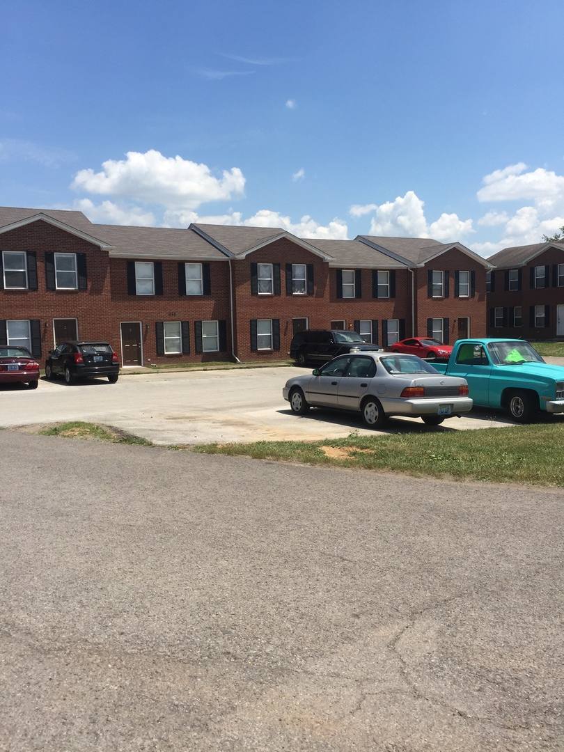 Apartment for rent at 1115 Crowne Pointe Dr, Elizabethtown, KY 42701