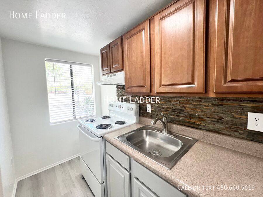 Apartment for rent at 2115 N Oracle Rd #3102, Tucson, AZ 85705