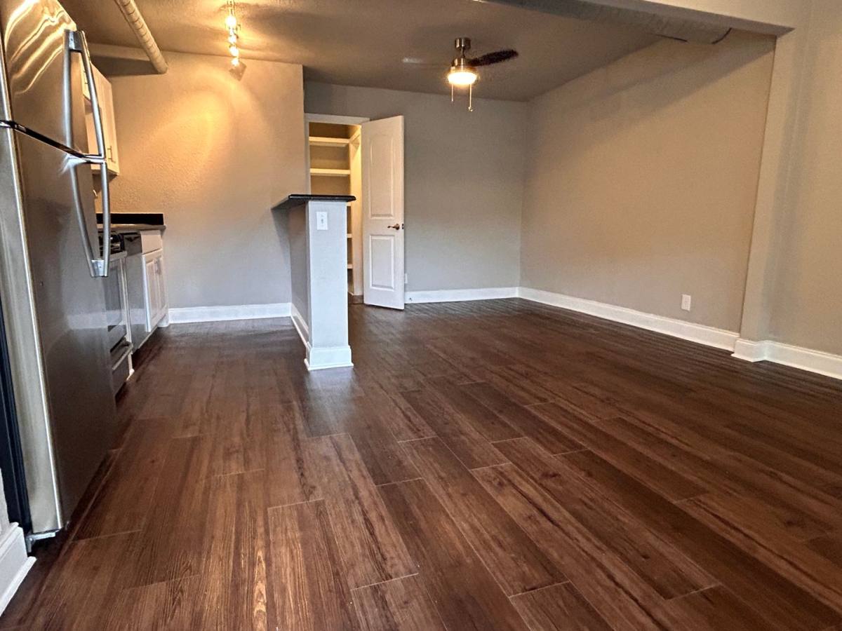 Apartment for rent at 4316 Bull Creek Rd, Austin, TX 78731