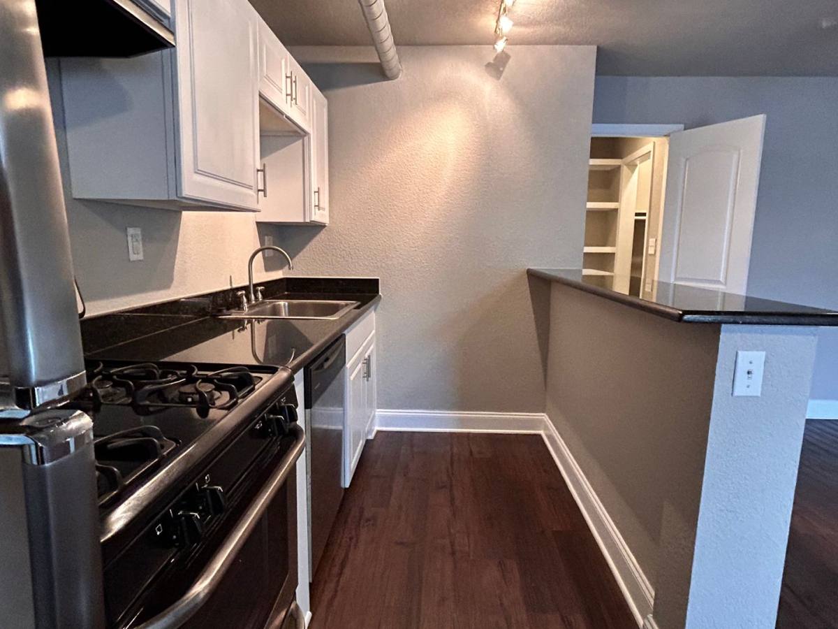 Apartment for rent at 4316 Bull Creek Rd, Austin, TX 78731
