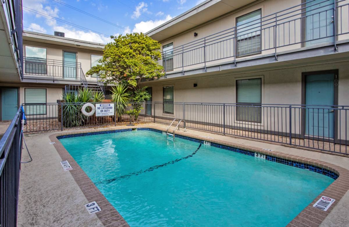 Apartment for rent at 4316 Bull Creek Rd, Austin, TX 78731