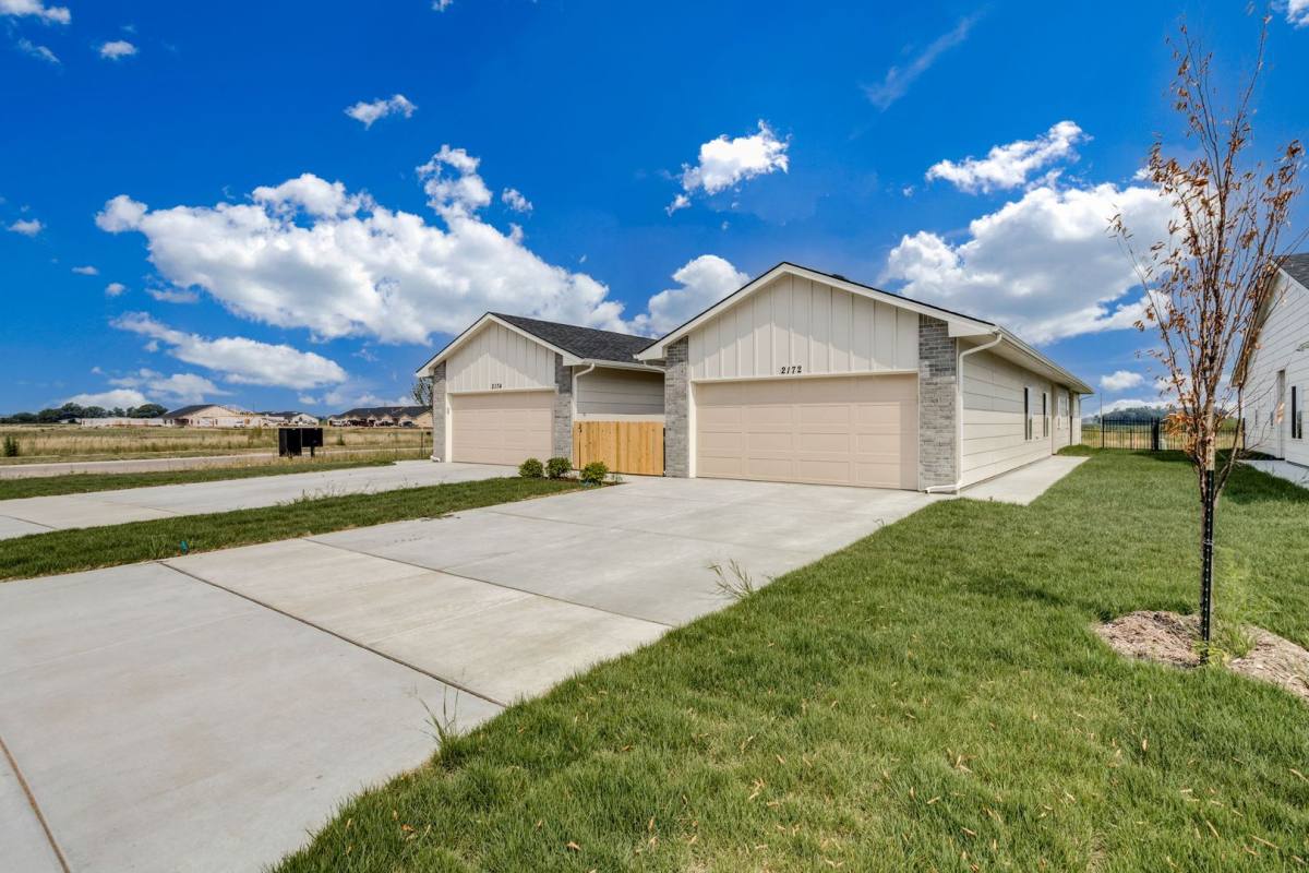 Apartment for rent at 229 N Gowen St, Goddard, KS 67052