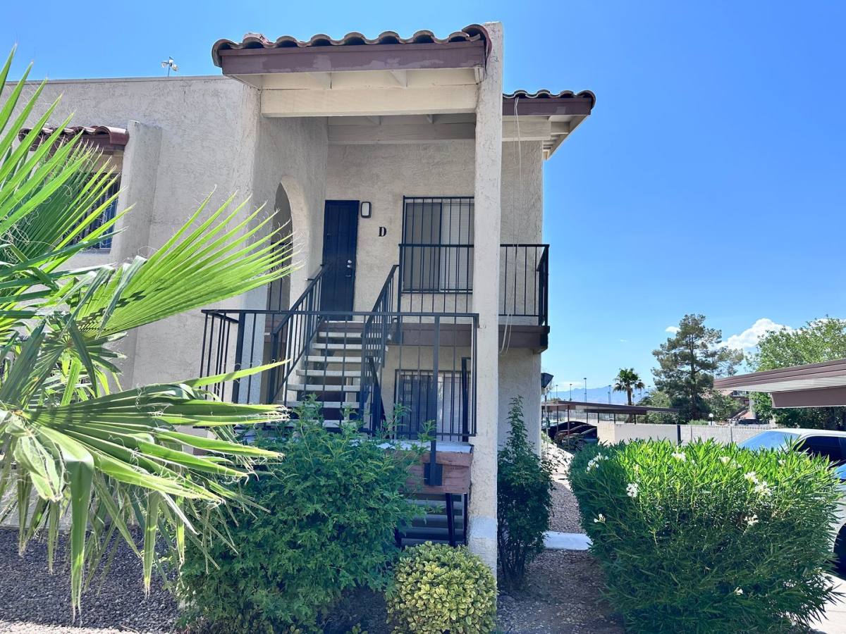Apartment for rent at 4520 Sparky Dr, Las Vegas, NV 89102