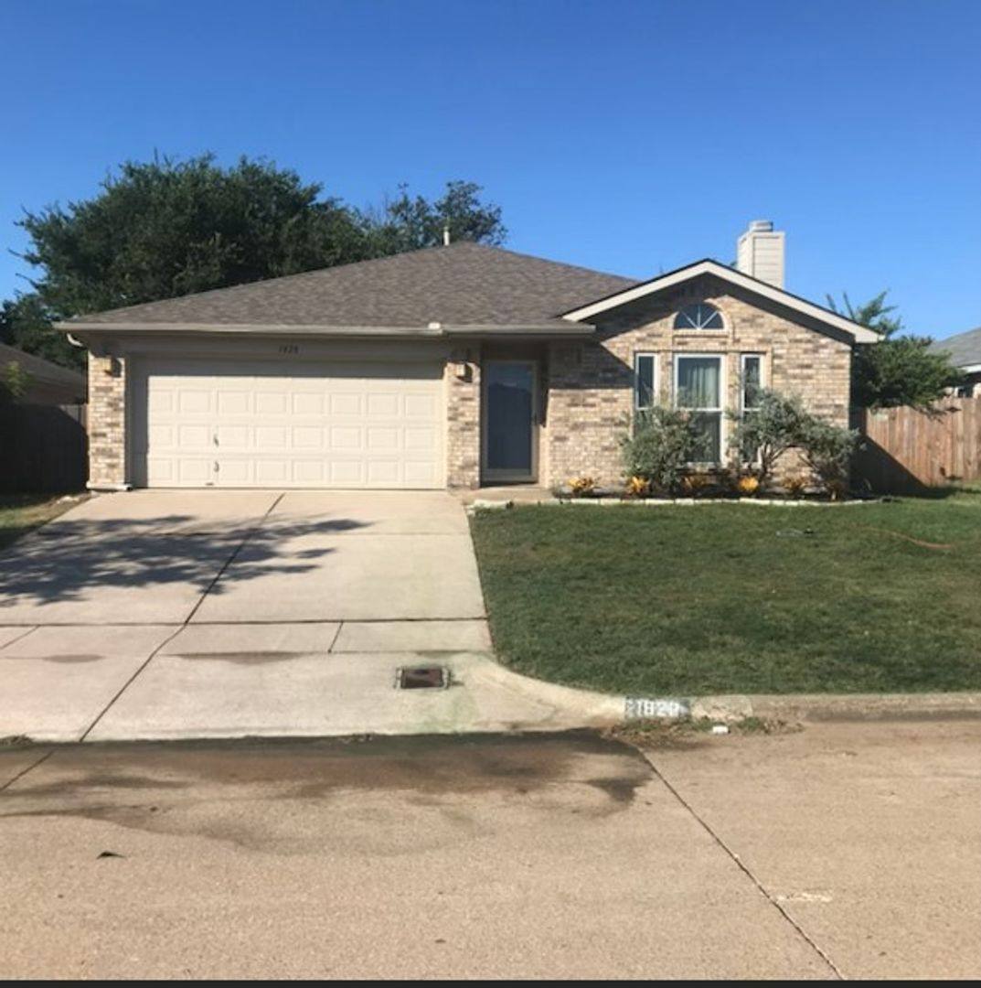 House for rent at 1828 Overland St, Fort Worth, TX 76131