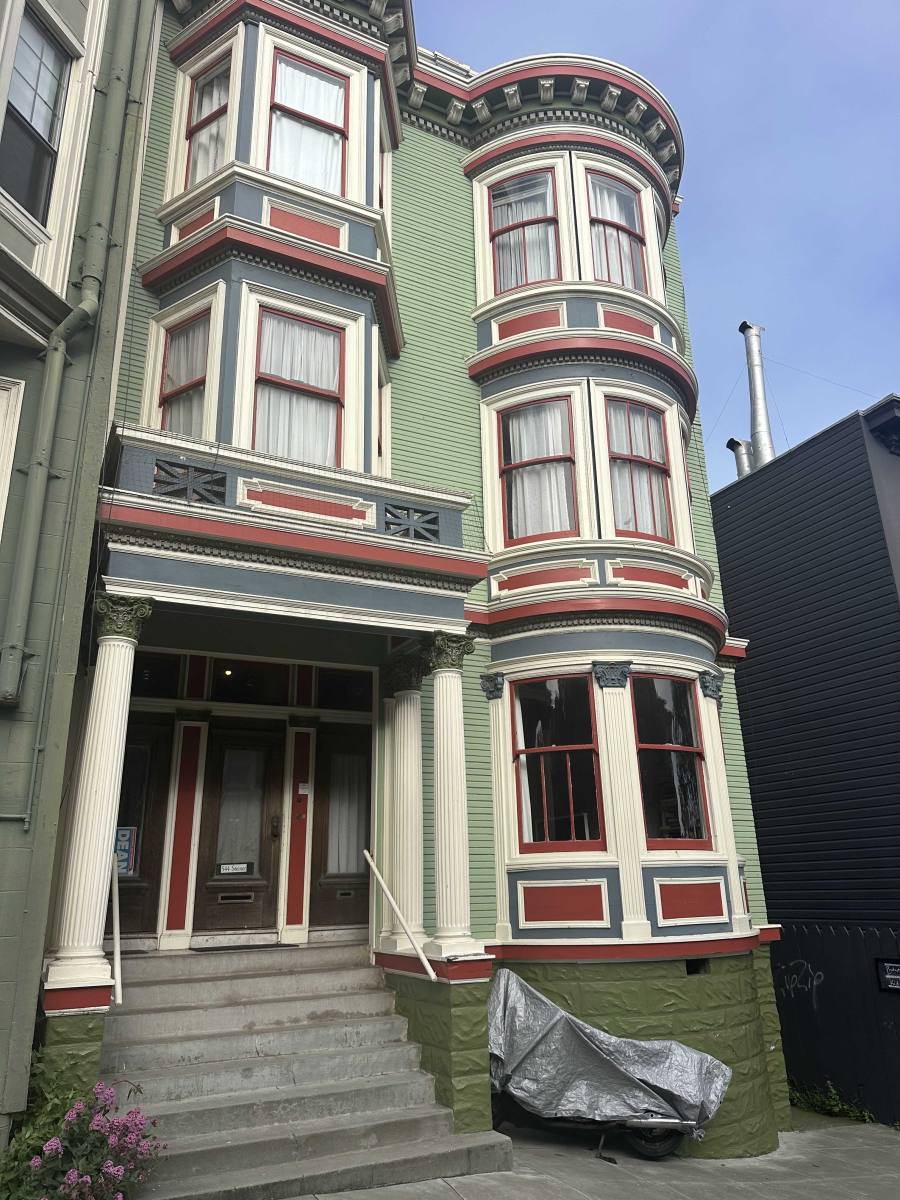 Apartment for rent at 542 Steiner St #2, San Francisco, CA 94117