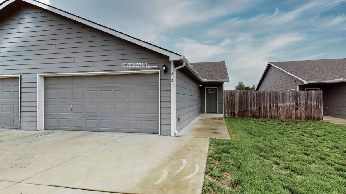 Apartment for rent at 1258 N Curtis Court, Wichita, KS 67212