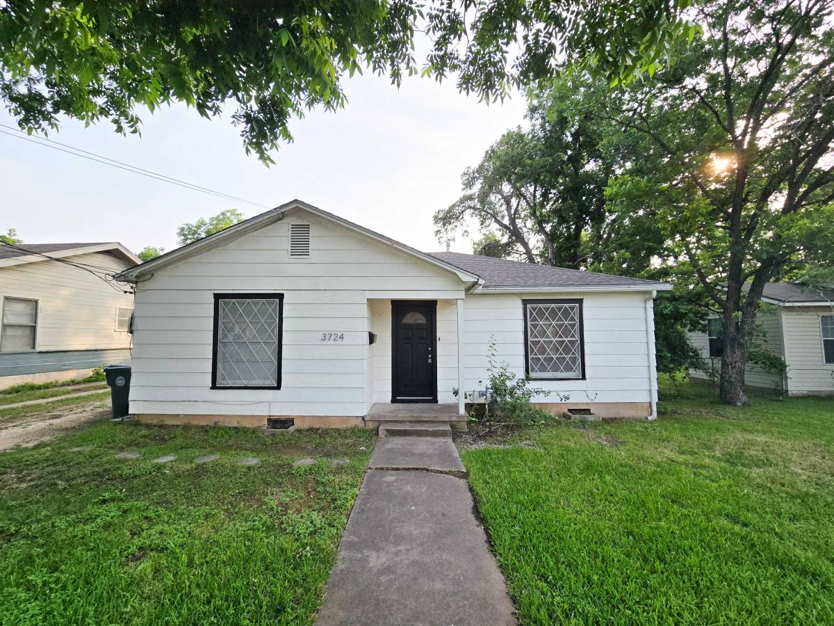 House for rent at 3724 N 25th St, Waco, TX 76708