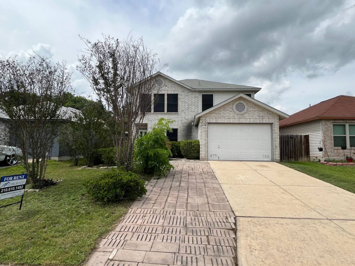 House for rent at 6919 Heron Flats, Converse, TX 78109