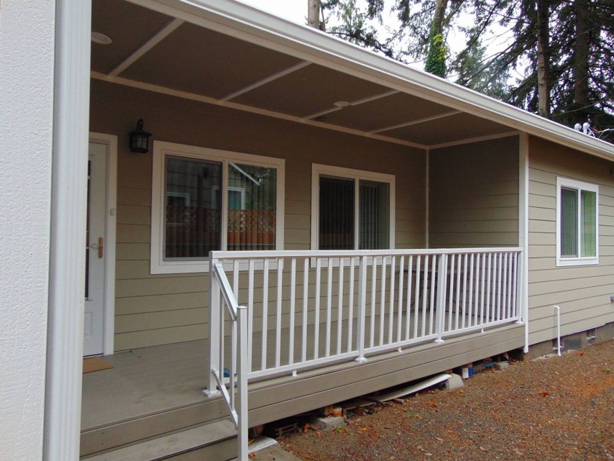 House for rent at 13730 27th Ave NE, Seattle, WA 98125