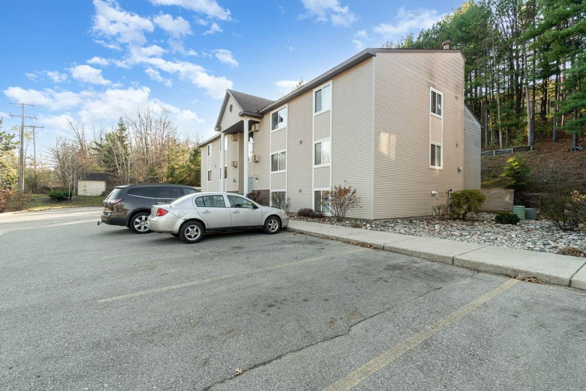 Apartment for rent at 1550 Veterans Dr, Traverse City, MI 49684