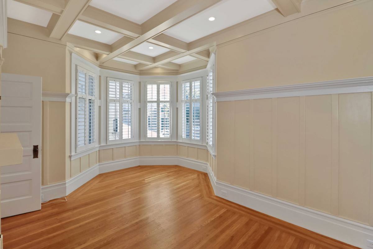 Apartment for rent at 557 14th St, San Francisco, CA 94103
