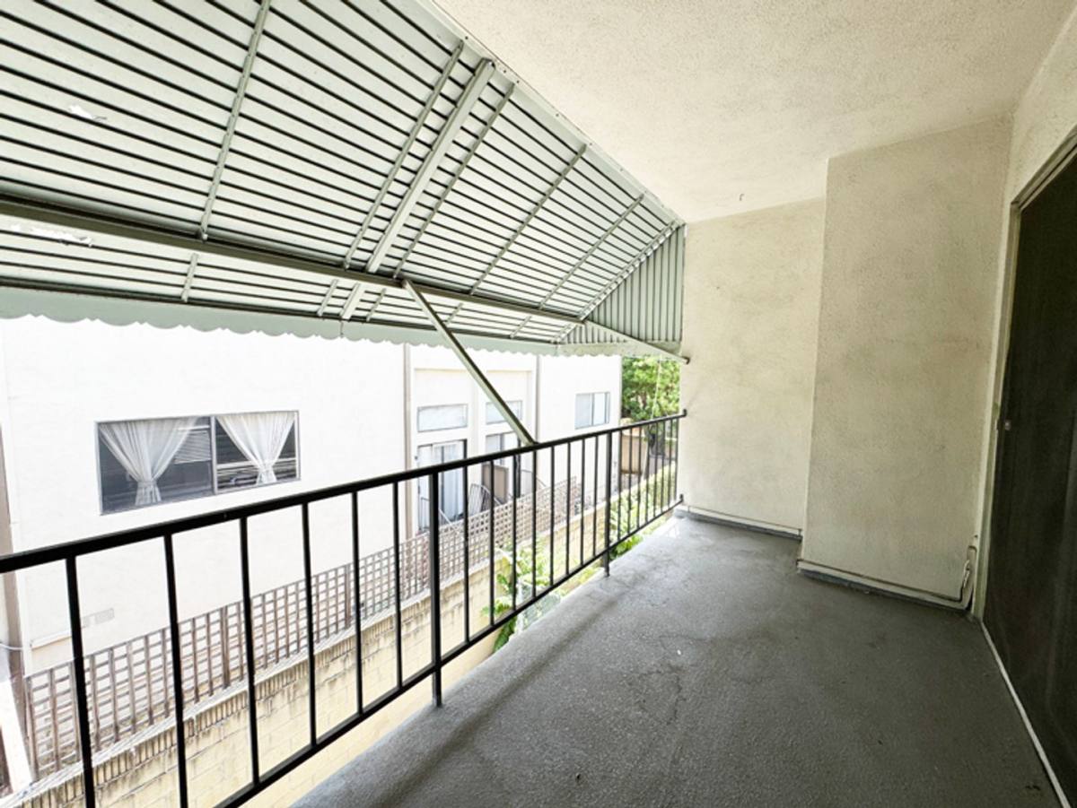 Apartment for rent at 852 Fairview Ave, Arcadia, CA 91007