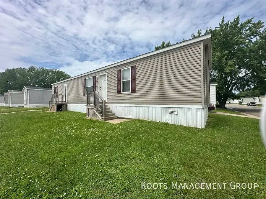 Apartment for rent at 2088 E Empire Rd #208, Benton Harbor, MI 49022