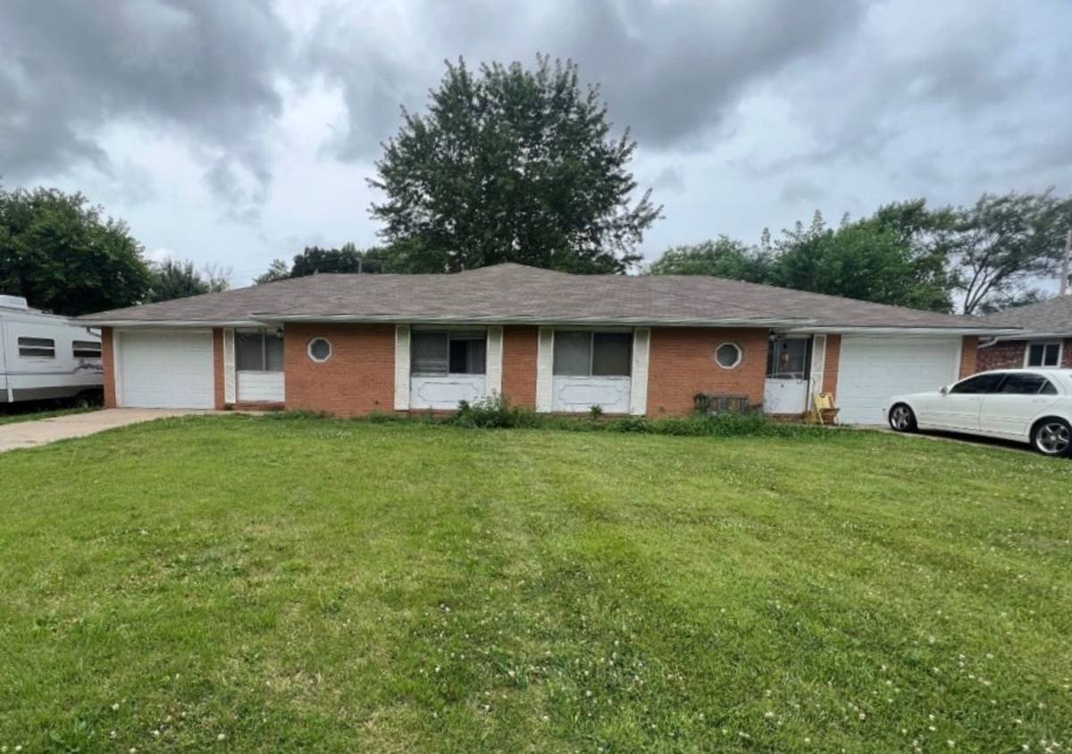 House for rent at 5618 N Strathbury Ave, Kansas City, MO 64151