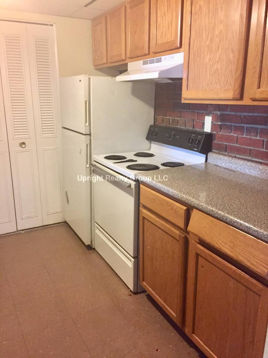 Apartment for rent at 60 Greentree Lane #35, South Weymouth, MA 02190