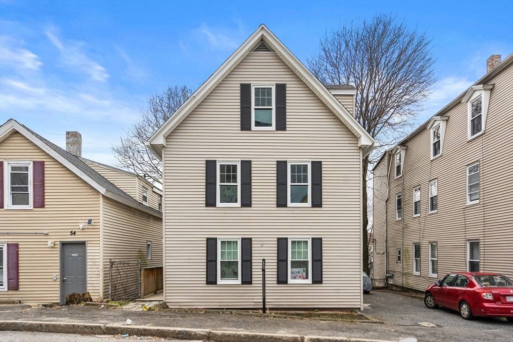 Apartment for rent at 52 Elliot St #3, Worcester, MA 01605