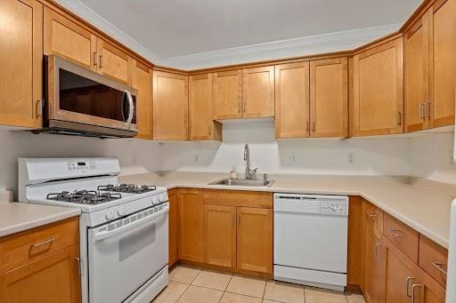 Apartment for rent at 327 Centre St #203, Jamaica Plain, MA 02130