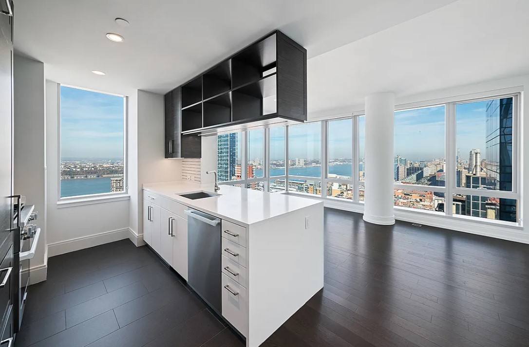 Apartment for rent at 551 10th Ave #53A, New York, NY 10018