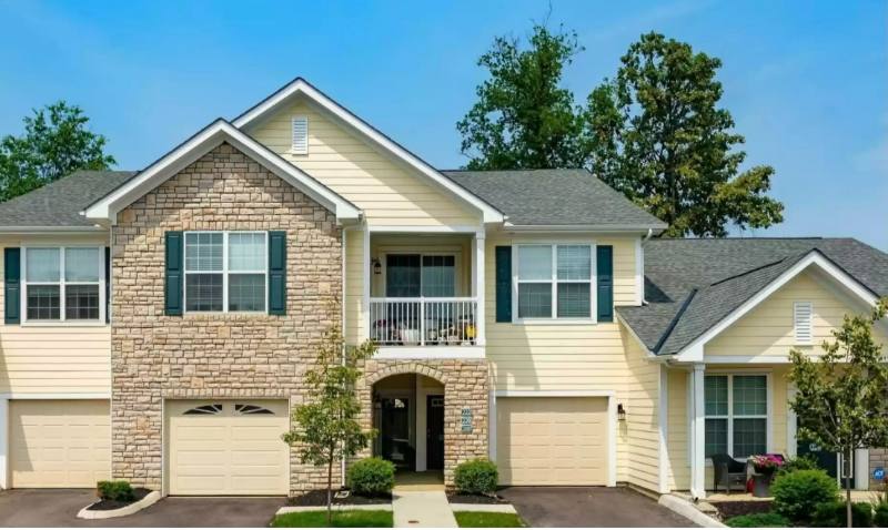 Condo for rent at 222 Lake Cove Dr, Delaware, OH 43015