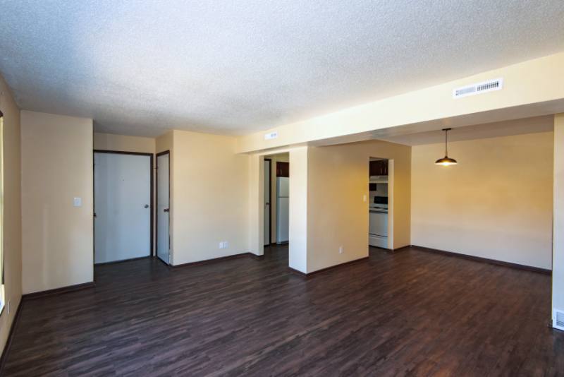Apartment for rent at 915 4 Prince #4, Grinnell, IA 50112