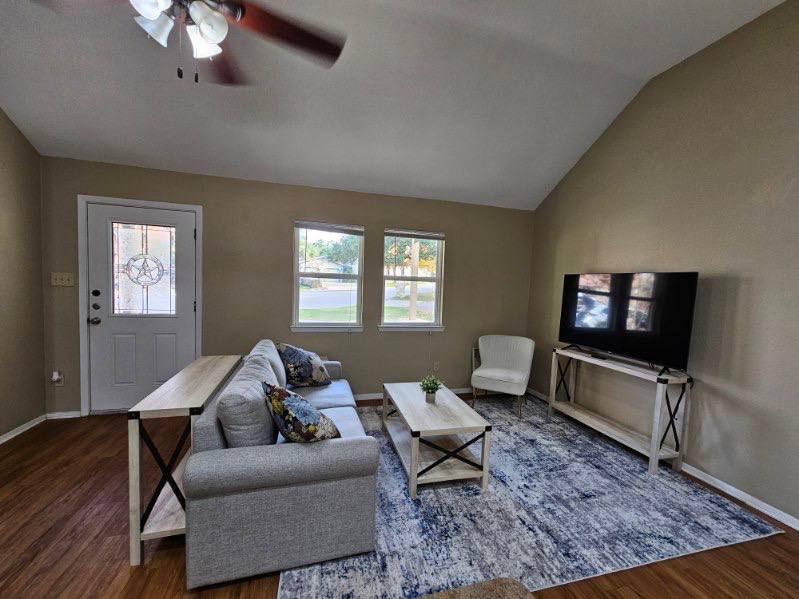 Apartment for rent at 7002 Oak Meadow Circle #A, Austin, TX 78736